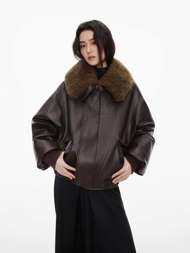 25秋冬/咖色羊羔毛领派克服夹克pu皮羽绒服外套