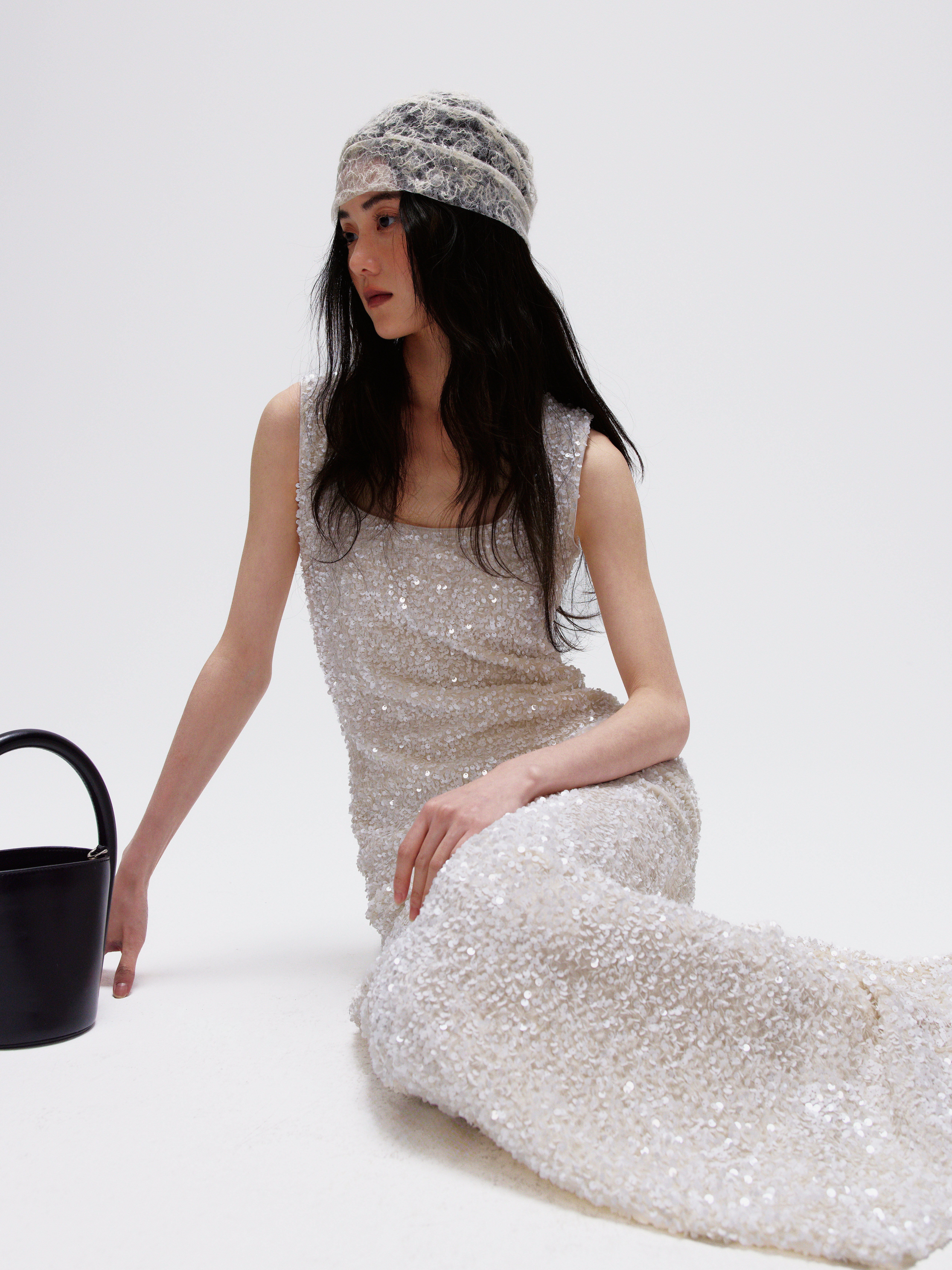 米白色重工珠片丝绒底连衣裙礼服修身紧身裙亮片裙