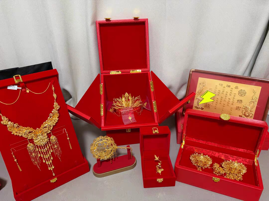 新款双开龙凤喜字皇冠盒黄金皇冠女新娘结婚龙凤皇冠头饰套装礼盒