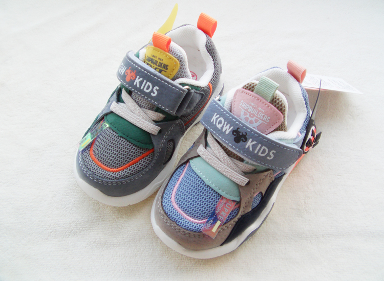 卡奇娃春秋机能鞋超轻男女童鞋