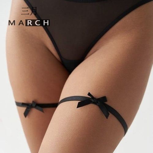 纯欲风暗黑简约腿环女