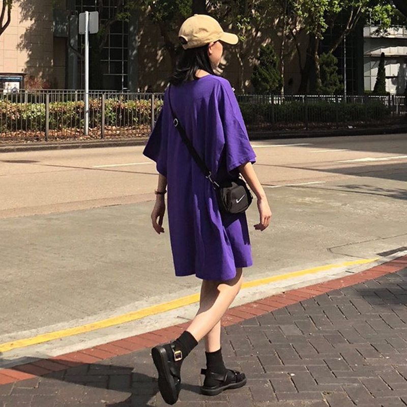 Ïļ¾Å®×°Ð¿°æ´¿É«¿íËÉÀÁÈËÖг¤¿îÎå·ÖÐäTÐôÏÔÊݶÌÐäÉÏÒÂѧÉú