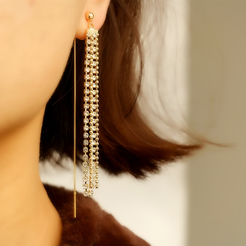 流光溢彩的美人 | 气质长款水钻流苏耳饰无耳洞蚊香盘耳夹女显瘦,饰品/流行首饰/时尚饰品新,耳夹,淘宝优惠券,粉丝福利购,淘宝优惠卷