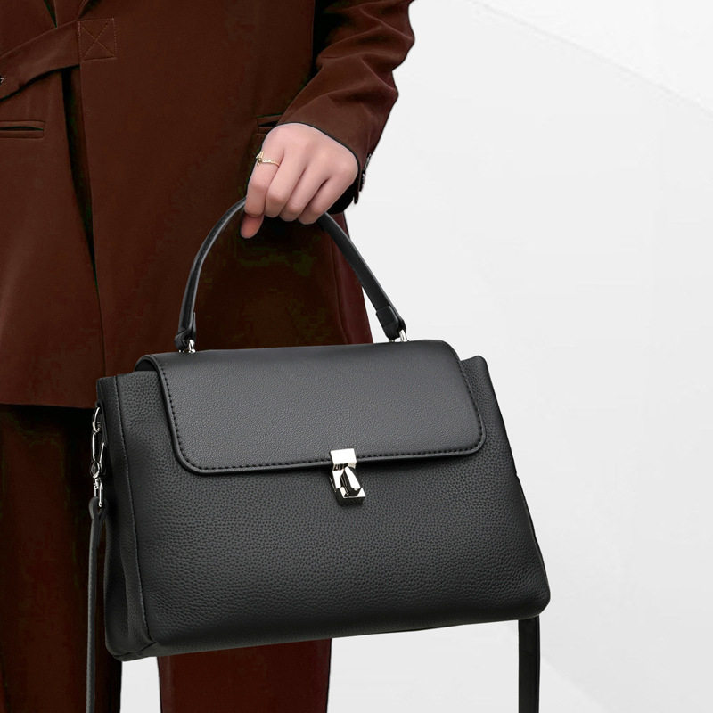 ccamo真皮包包女士2024新款黑色小方包质感百搭斜跨单肩包货