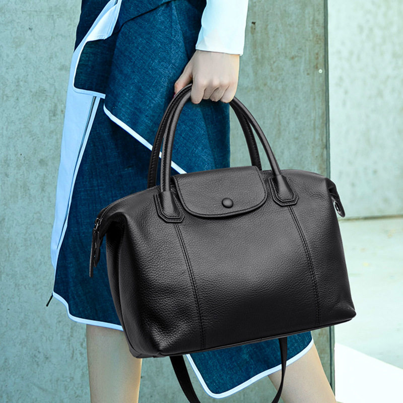 ccamo真皮包包女包轻奢品牌手提包大容量单肩包感黑色饺子包