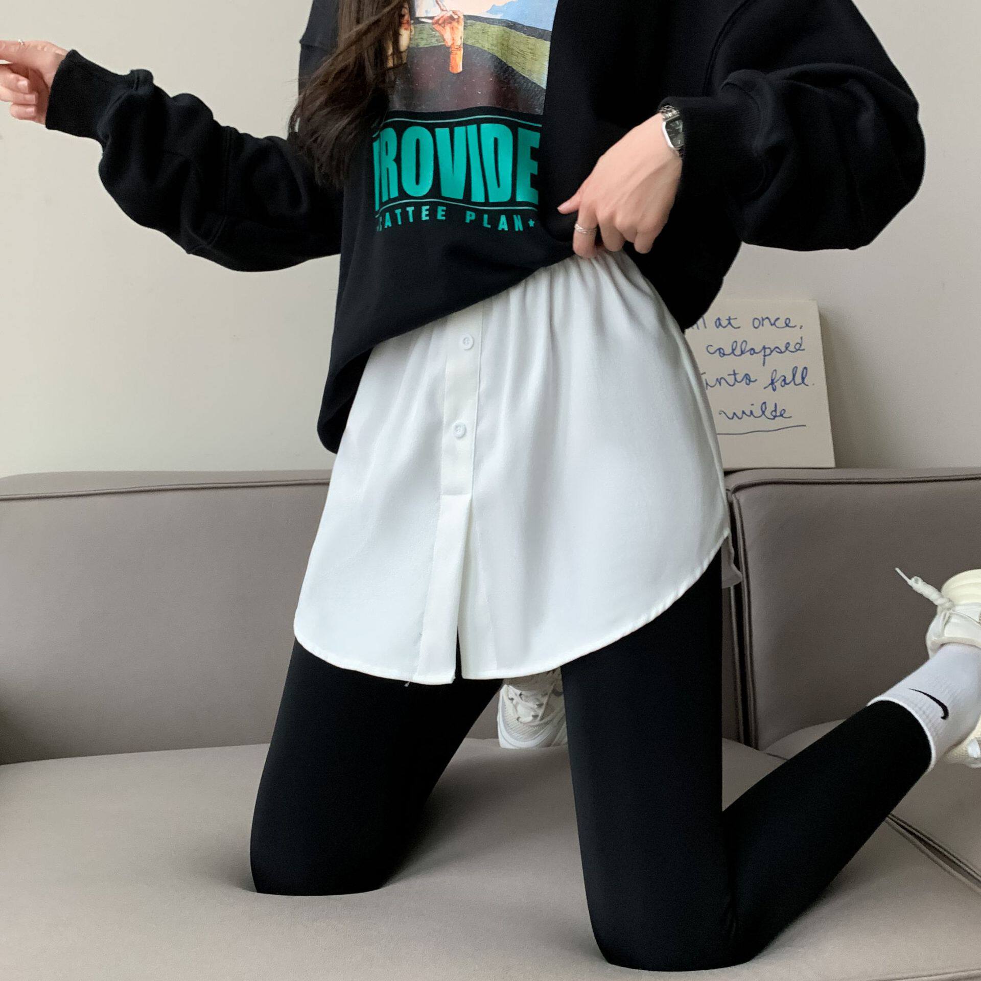 遮屁帘配鲨鱼裤叠穿女秋冬季2026新款卫衣打底神器内搭毛呢半身裙