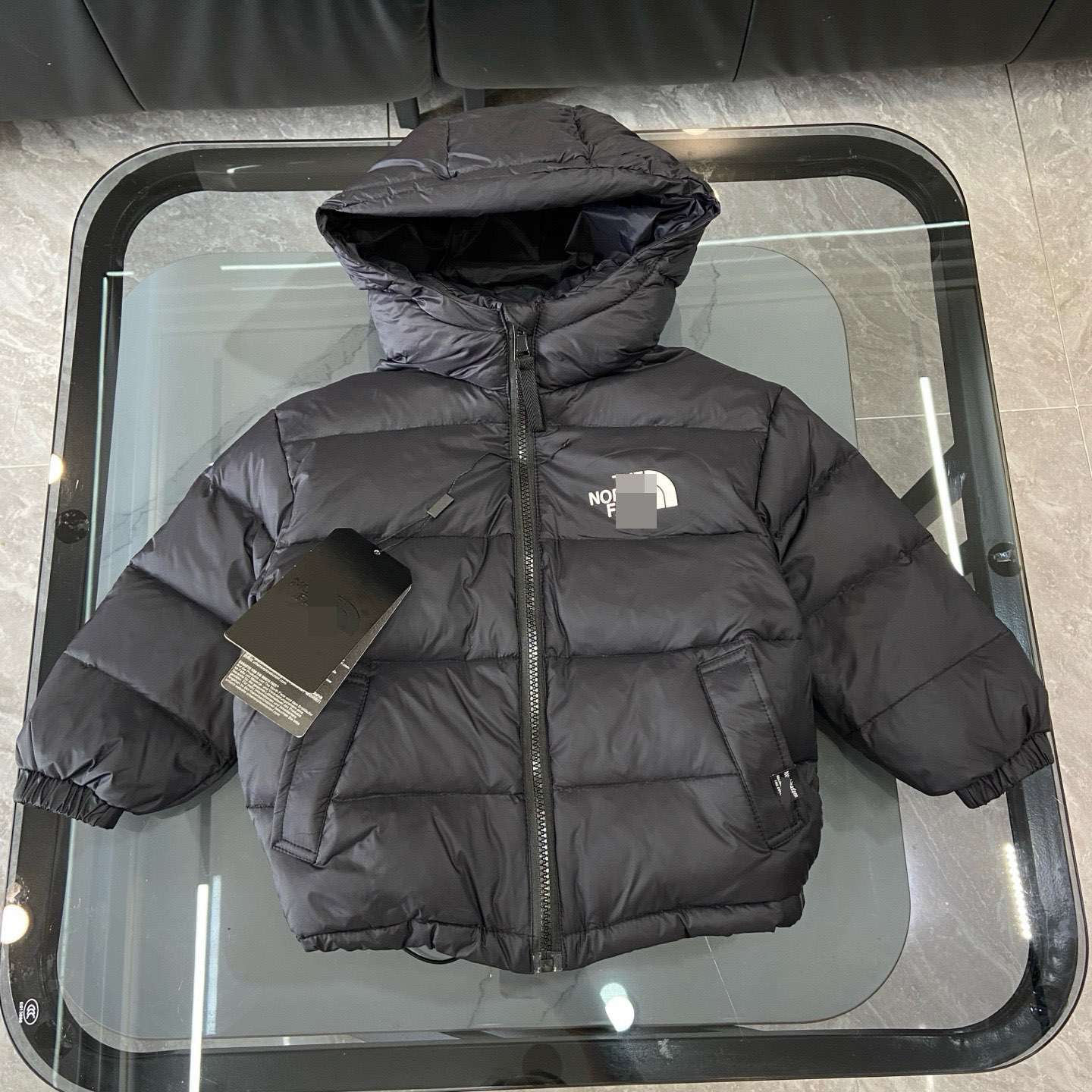 男童连帽羽绒服外穿外套