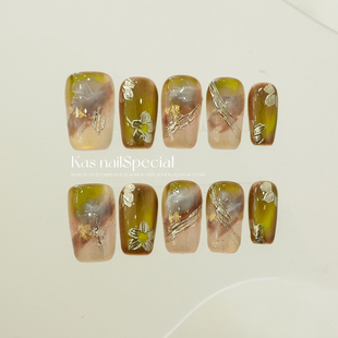 「青玉案」新中式 美甲成品 玉脂绿穿戴甲显白纯手工液态银花朵短款