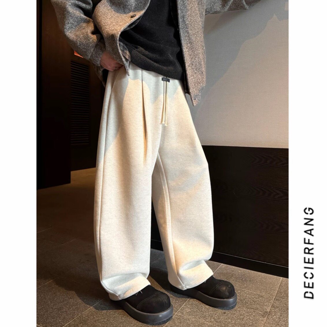 述白秋冬季绵羊毛定制面料垂感休闲裤男慵懒软糯宽松休闲弯刀长裤