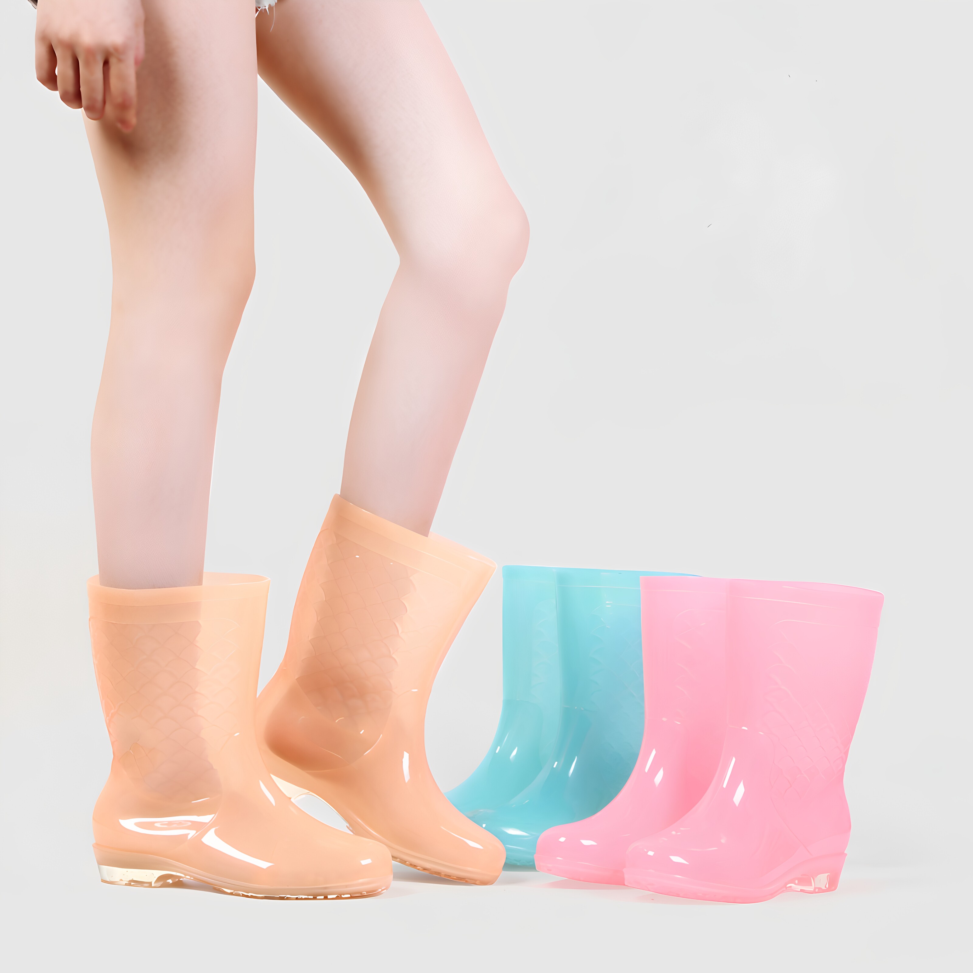 春夏时尚雨鞋女成人雨靴中筒水鞋牛筋底女士防滑套鞋高筒水靴胶鞋