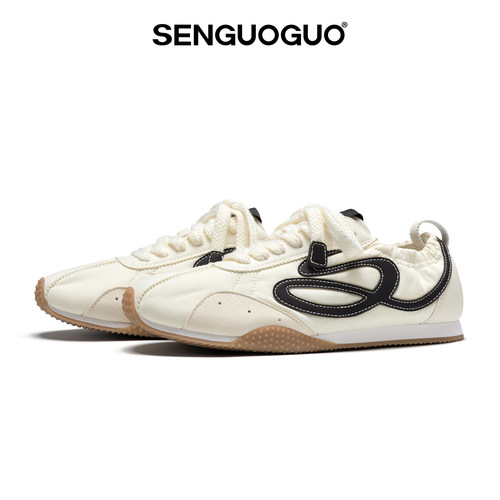 森果果无感德训/米色薄底休闲鞋