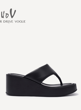 UDV2024春夏真皮金属羊皮时尚夹脚拖鞋圆头平底坡跟休闲女鞋