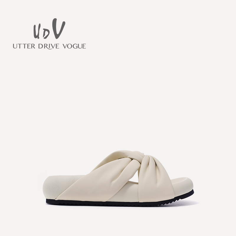 UDV2024春夏真皮羊皮交叉带扭扭拖鞋圆头平底时尚女鞋休闲沙滩鞋