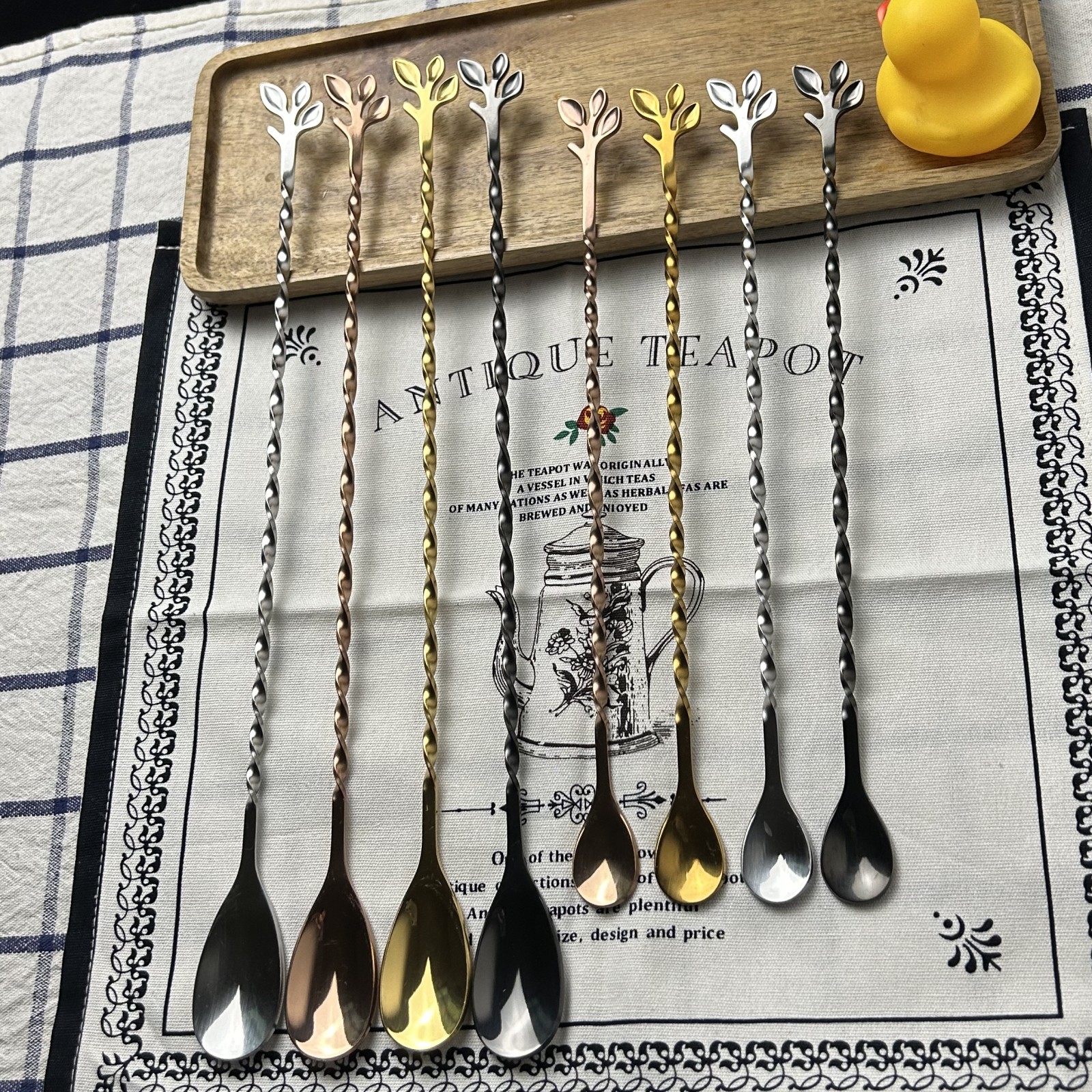 吧勺造型特殊金色鸡尾酒奶茶