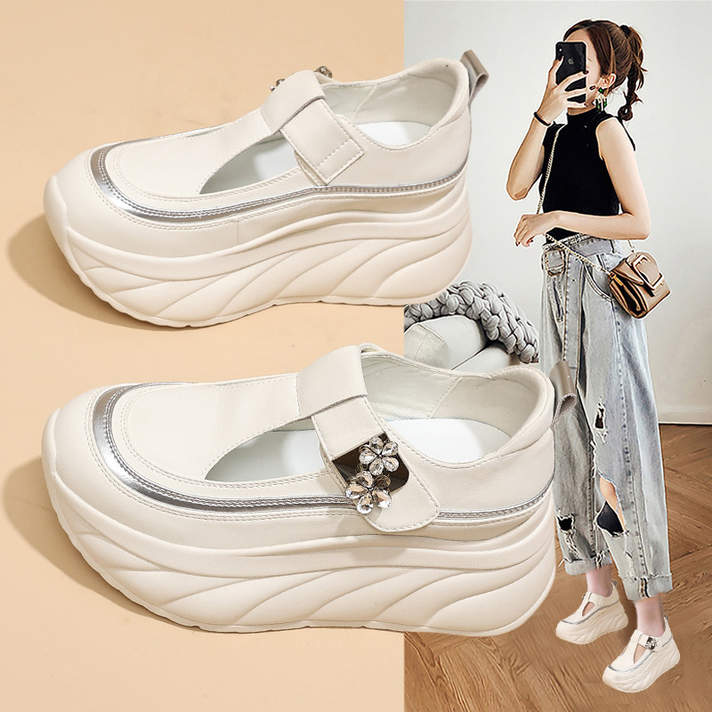 包头镂空透气凉鞋女2026夏季新款爆款超火厚底增高运动休闲小白鞋