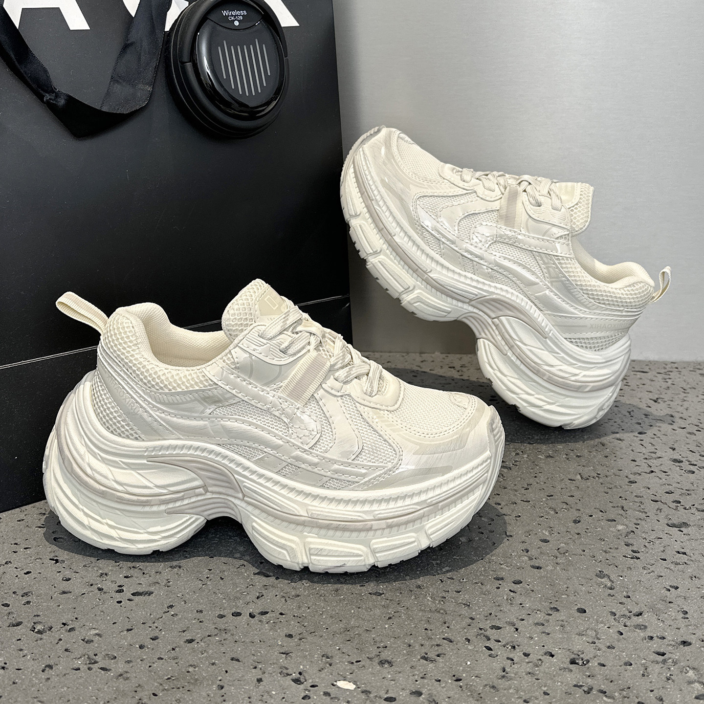 欧洲站增高小白鞋女2026春季新款复古擦色做旧脏脏厚底运动休闲鞋,女鞋,时尚休闲鞋,淘宝优惠券,粉丝福利购,淘宝优惠卷