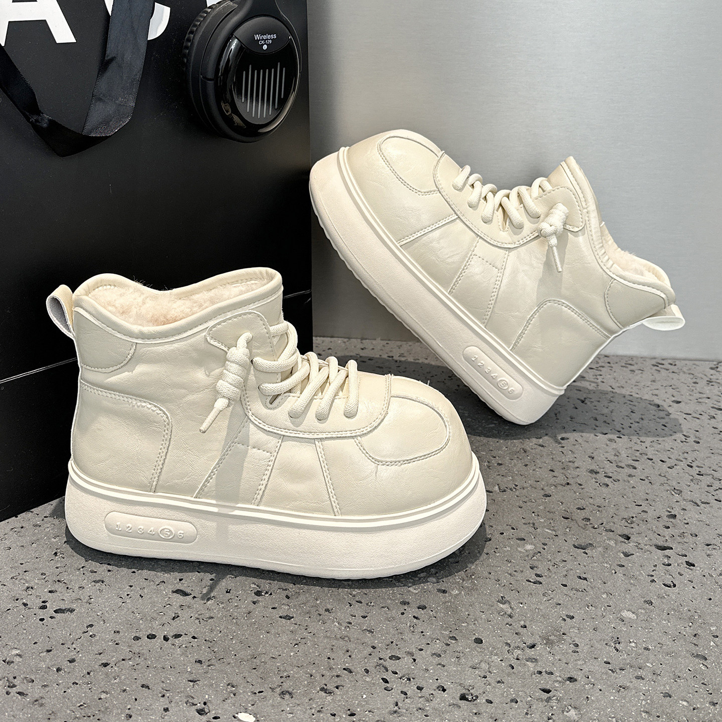 真皮保暖雪地靴女2025新款爆款冬季加绒加厚防水防滑大头面包棉鞋,女鞋,时尚雪地靴,淘宝优惠券,粉丝福利购,淘宝优惠卷