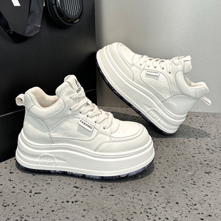 欧洲站高帮加绒小白鞋女2025新款百搭秋冬季二棉厚底增高休闲板鞋