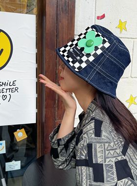 UncleYao/小众设计款显白绿色花朵棋盘格显脸小牛仔渔夫帽水桶帽