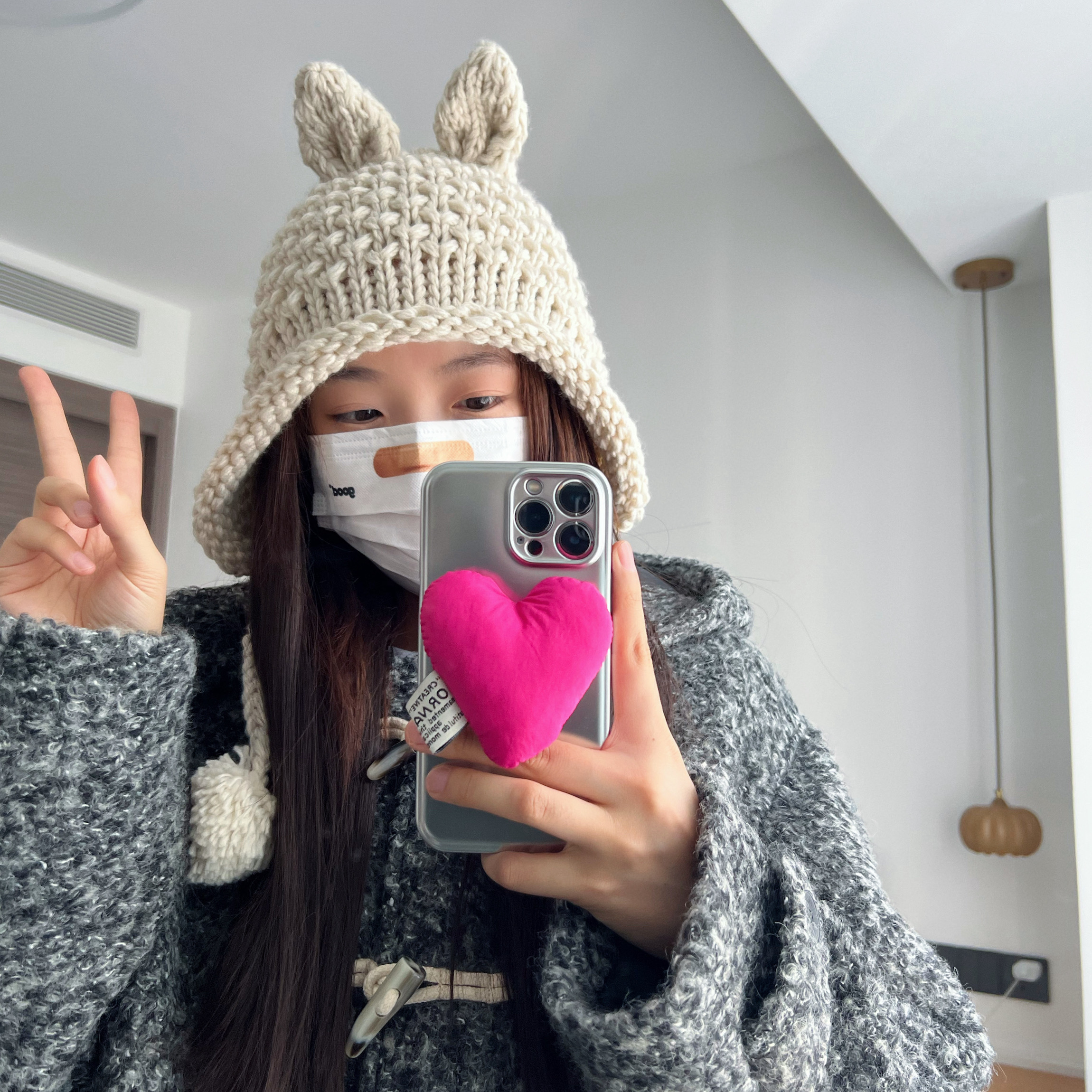 兔耳朵手工毛球针织护耳毛线帽女