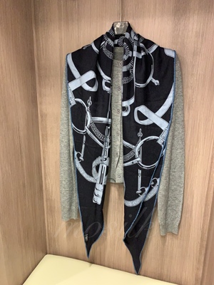 丝毛菱形巾！【星芒】时尚轻奢桑蚕丝绵羊毛围巾披肩女200×60