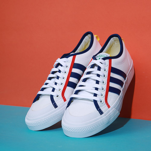 Adidas/阿迪达斯休闲板鞋