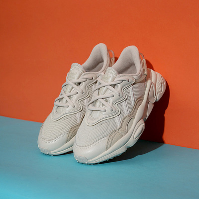 运动鞋Adidas/阿迪达斯