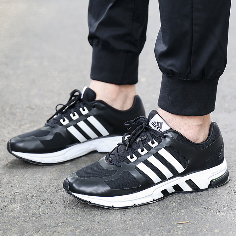 阿迪达斯正品男女运动休闲跑步鞋