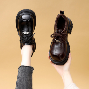 厚底爆款乐福鞋女款2025冬季新款复古增高单鞋加绒系带大头小皮鞋