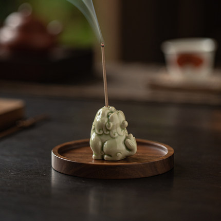 青瓷狻猊朝天吼线香插招财香炉禅意中式茶道香炉创意香薰茶宠摆件