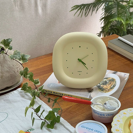 奶油泡泡钟简约创意时钟卧室客厅挂钟ins风网红家居桌面装饰摆件