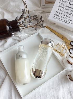 北欧简约白色木质方形托盘化妆护肤品手机壳产品摆拍道具拍照背景