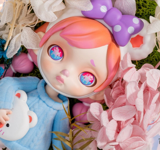 正品laura劳拉睡衣1代太空舱系列盲盒潮玩手办自带展示盒女生礼物