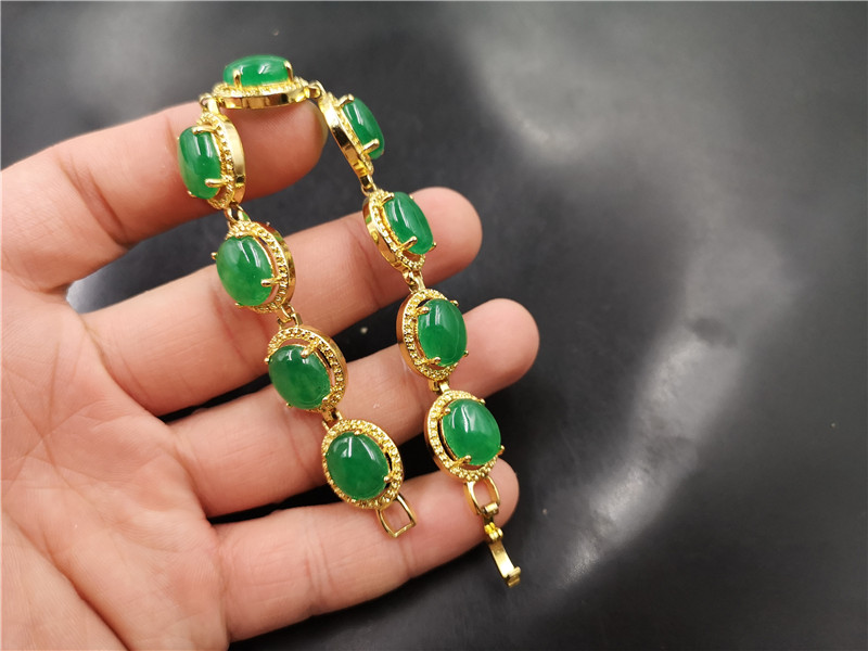 华夏美玉精品真空电镀镶嵌翠绿色