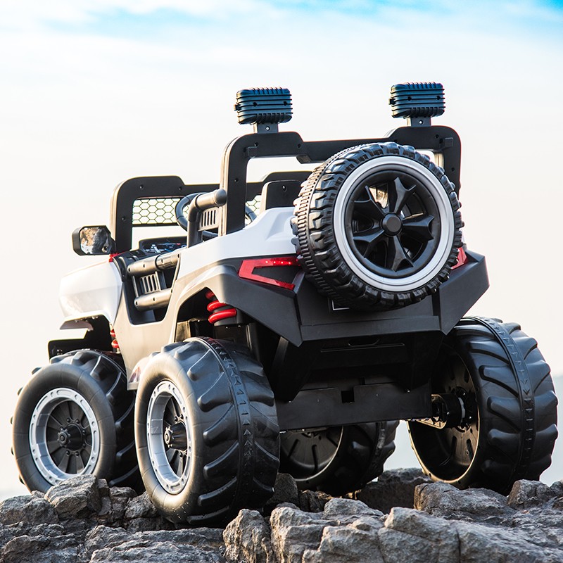 遥控越野车1-10岁男女儿童电动车