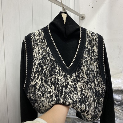 韩系休闲叠穿羊毛衫2025秋冬款高领针织衫+雪花明线V领坎肩马甲女