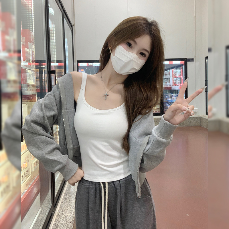 春季短款外套女衣服女装早春薄款小个子上衣连帽山东即墨卫衣