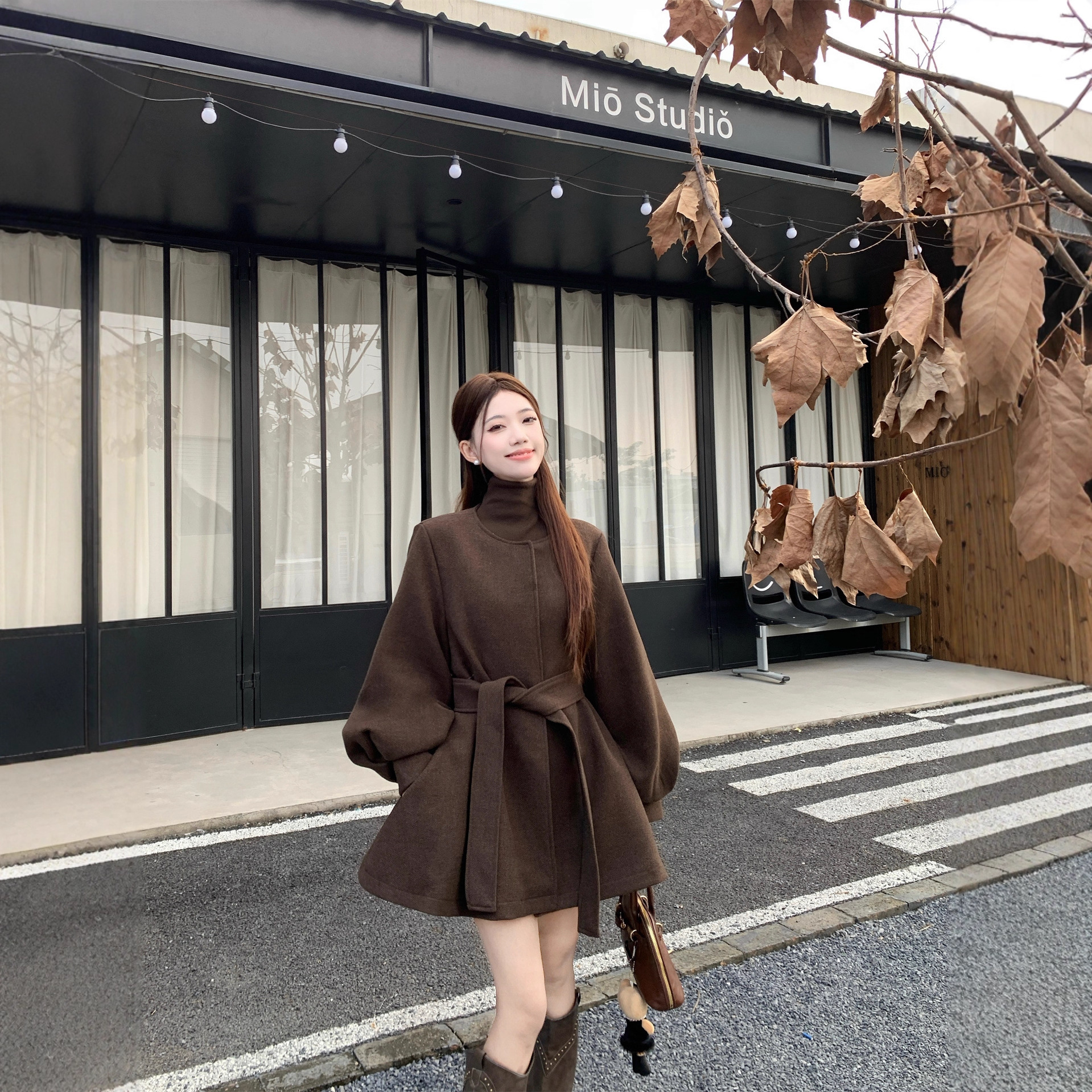 实拍 韩系收腰灯笼袖加棉厚毛呢外套呢子大衣女装2025年秋冬新款