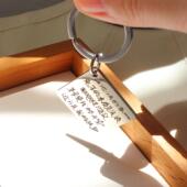 南波小兔指示牌文字钥匙扣院人周边挂件激光刻不锈钢跳地旅行