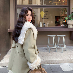 韩系海军领羊羔毛大翻领派克羽绒服女中长款宽松加厚保暖外套90绒