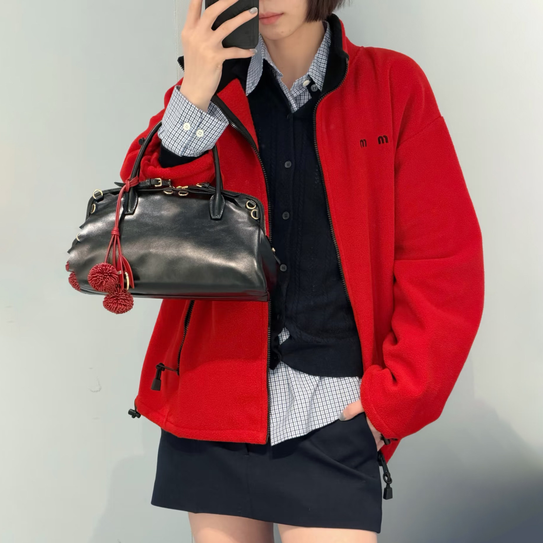 深圳南油女装明星同款M字母刺绣新年红色摇粒绒立领拉链夹克外套,女装/女士精品,毛呢外套,淘宝优惠券,粉丝福利购,淘宝优惠卷