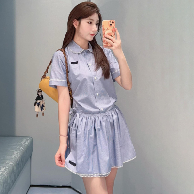 蓝色格纹短袖衬衫+系带短裙套装