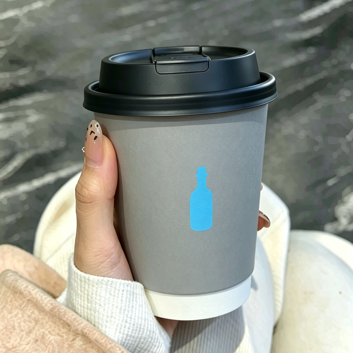 2026新款奶茶杯一次性杯子咖啡杯带盖外带热饮耐高温批发商用定制