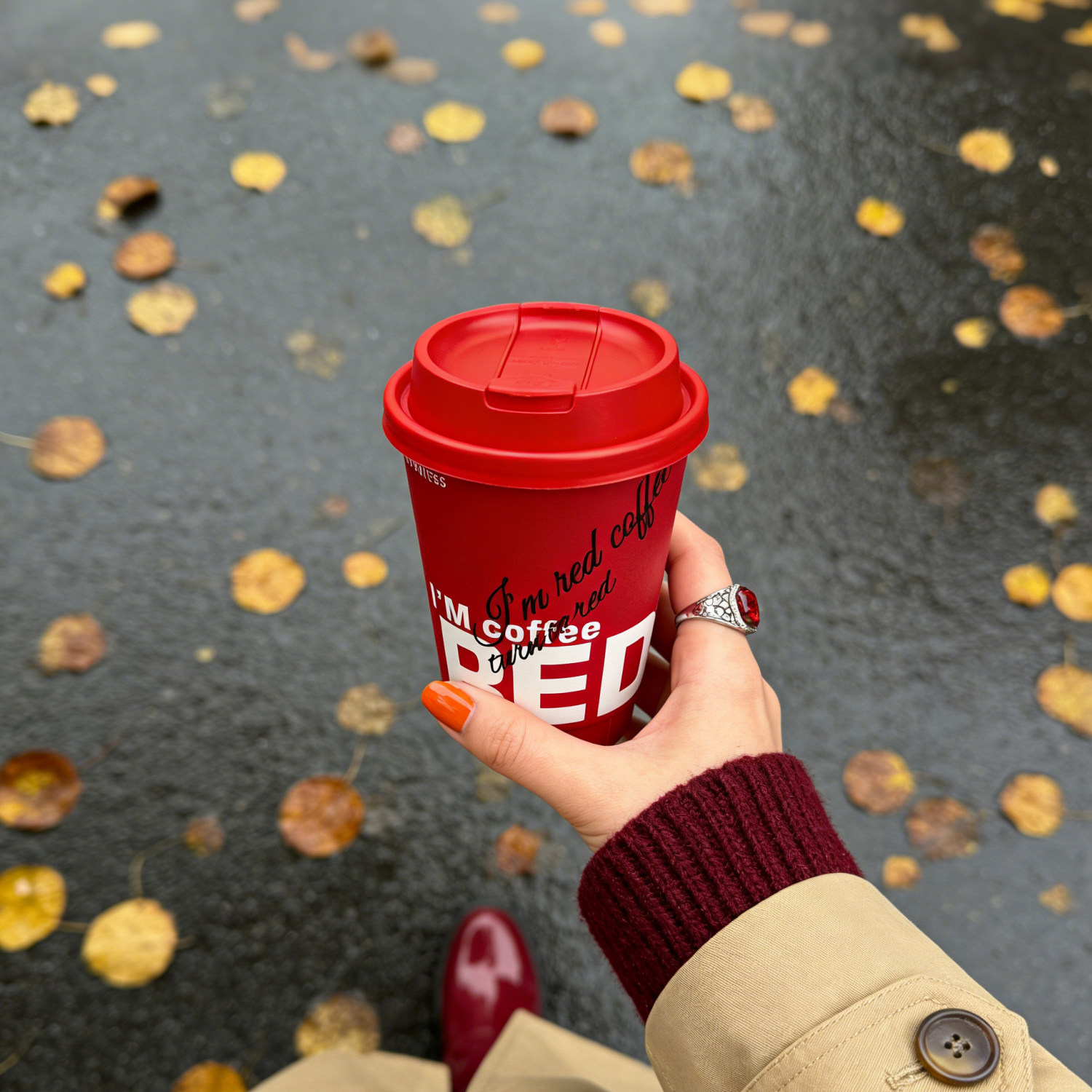 一次性纸杯红色新年咖啡杯2026马年过年热饮带盖奶茶杯外带打包,餐饮具,纸杯,淘宝优惠券,粉丝福利购,淘宝优惠卷