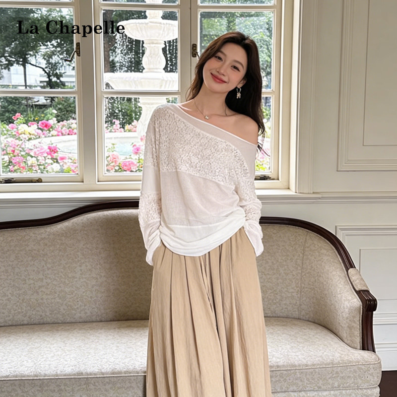 拉夏贝尔简约宽松长袖T恤罩衫女2026春新款白色蕾丝拼接显瘦上衣