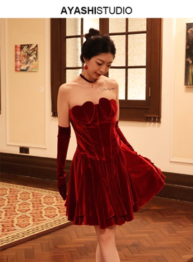 AYASHI【烛影】孟子义同款酒红色立体爱心丝绒抹胸鱼骨束腰连衣裙