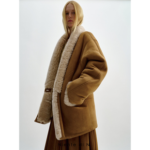 麂皮拼接皮毛一体外套 Niente