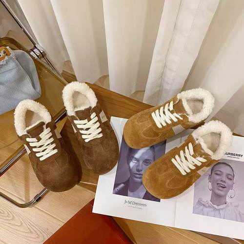 韩版真皮时尚休闲运动鞋女