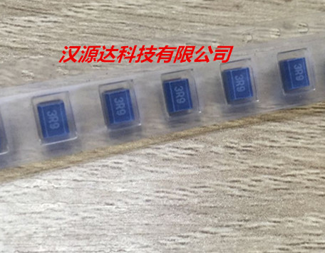 NLC453232T-3R9K-PF贴片绕线塑封电感4532 1812 3.9UH ±10% 0.7A