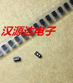 ELKE221FA 25MHZ 220PF 50V 2A 1206 原装全新EMI滤波三脚电容